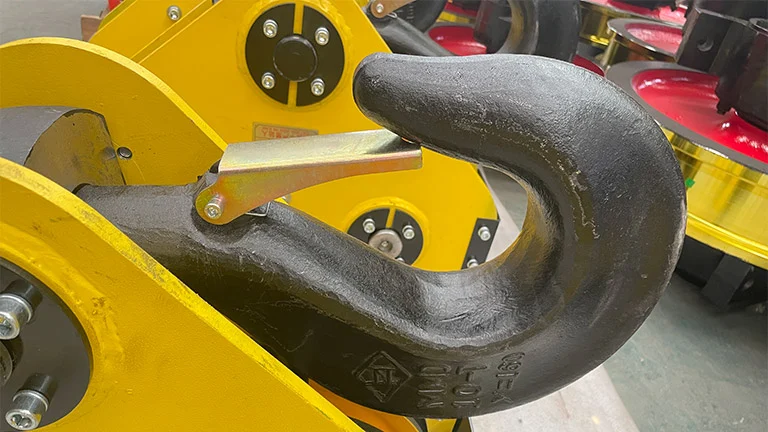 How-to-Choose-the-Right-Crane-Hook
