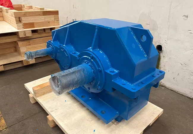 Horizontal Mounted Helical Crane Gearmotor for Container Gantry Crane