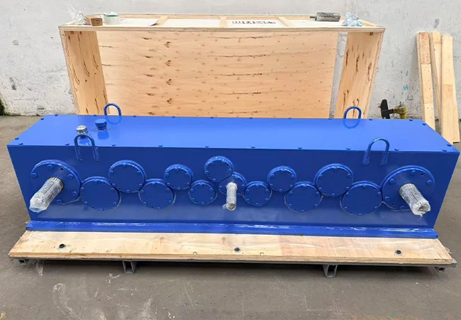Industrial-gear-reducer-assembly-and-manufacturing