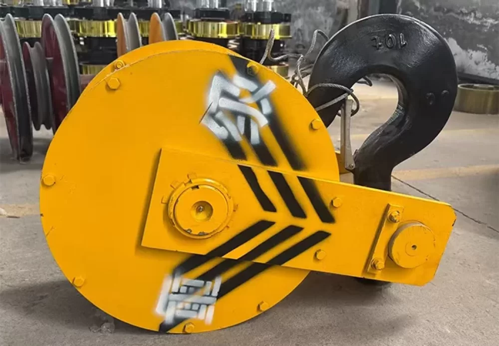 crane hook dimensions